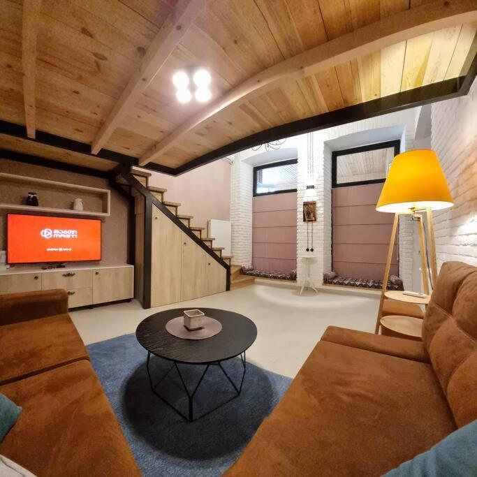 Plexanovi Apart Tbilisi Luaran gambar